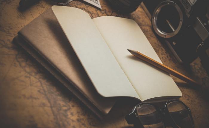 and still it is not full: on&nbsp;epigraphs