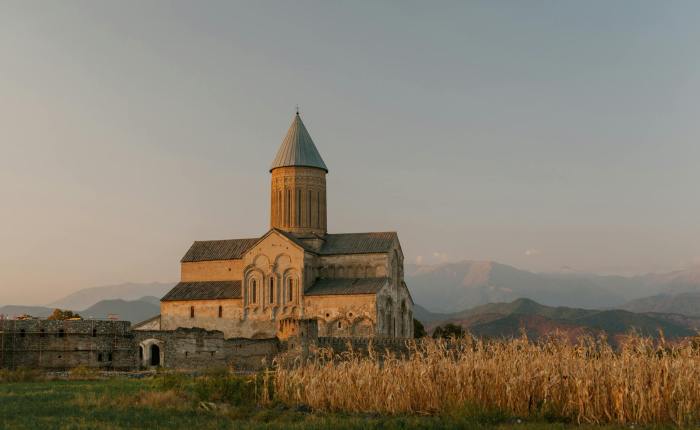 A church for (and against) the&nbsp;world